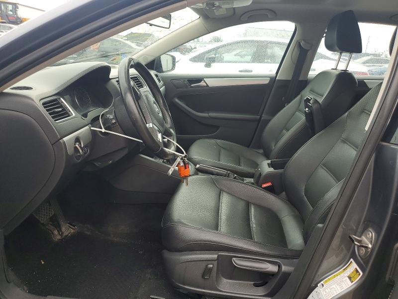 63173286 :رقم المزاد ، 3VWDX7AJ6DM455545 vin ، 2013 Volkswagen Jetta مزاد بيع