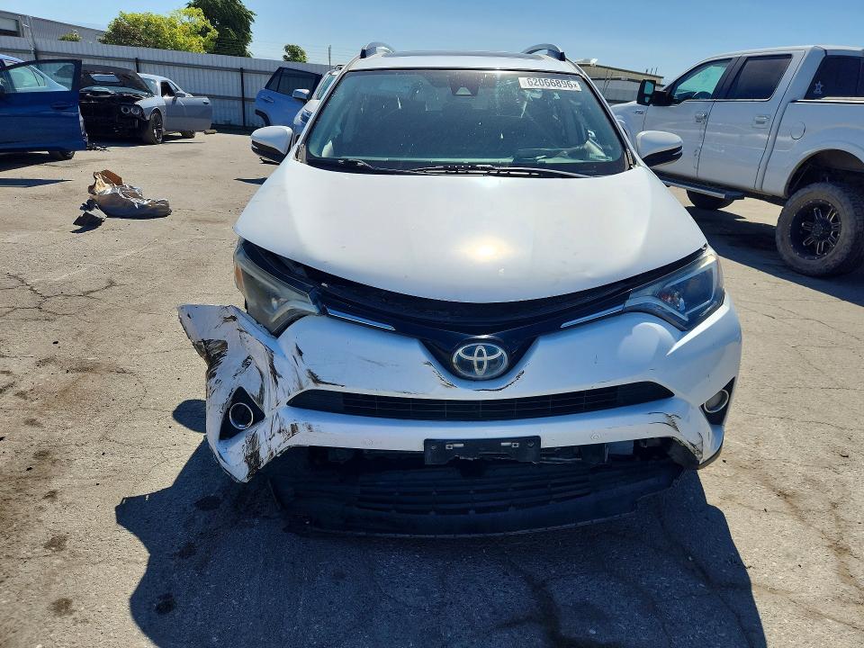 Продаж на аукціоні авто 2017 Toyota Rav4 Hybrid, vin: JTMRJREV9HD125225, номер лоту: 62066896