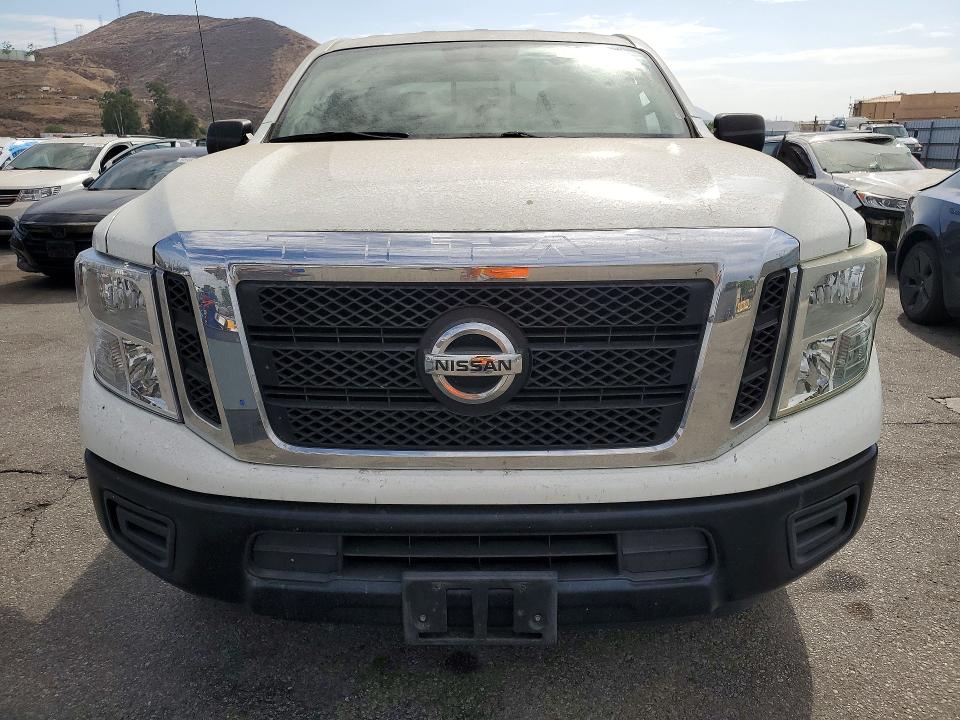 Продажа на аукционе авто 2017 Nissan Titan Xd, vin: 1N6BA1F11HN512017, номер лота: 60890356