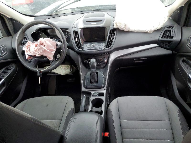 Продажа на аукционе авто 2015 Ford Escape, vin: 1FMCU9G95FUC42984, номер лота: 60129256