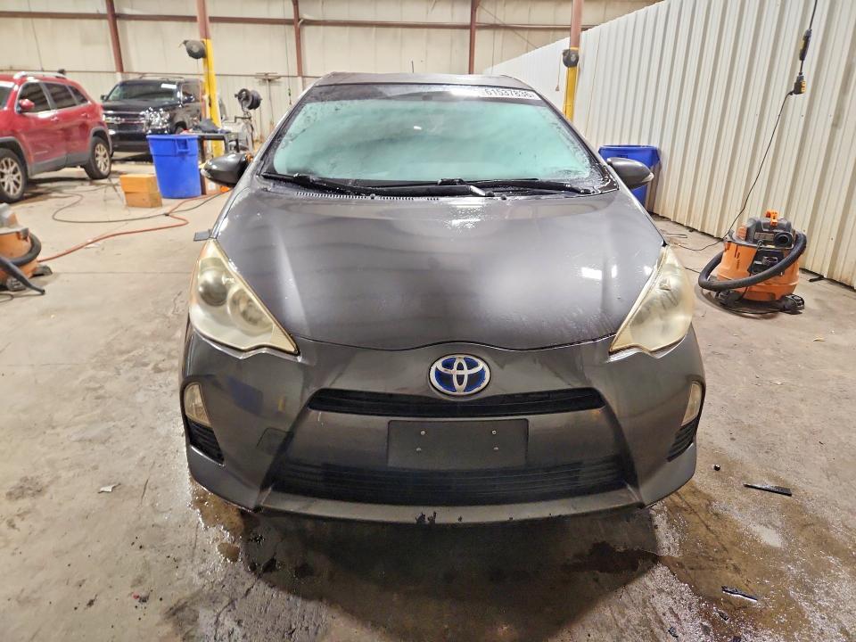 Продажа на аукционе авто 2012 Toyota Prius C, vin: JTDKDTB3XC1507220, номер лота: 61537836