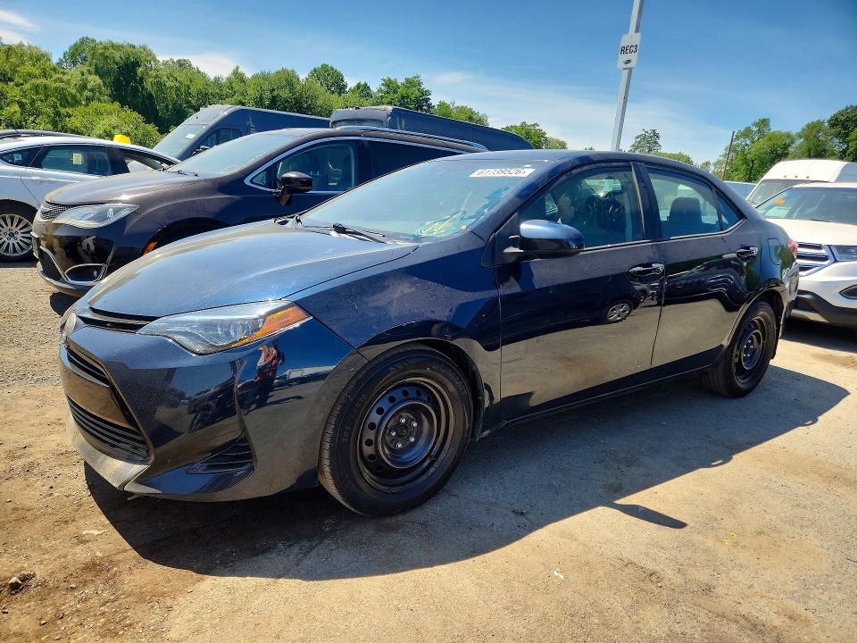 Продаж на аукціоні авто 2018 Toyota Corolla, vin: 2T1BURHE4JC118304, номер лоту: 61739526