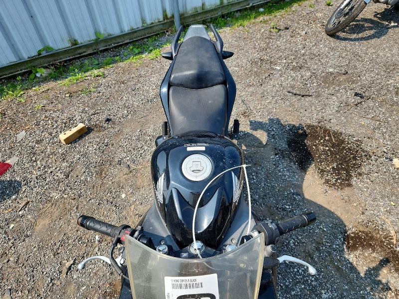 2011 Honda Cbr125 მანქანა იყიდება აუქციონზე, vin: MLHJC5023B5000278, აუქციონის ნომერი: 62341816