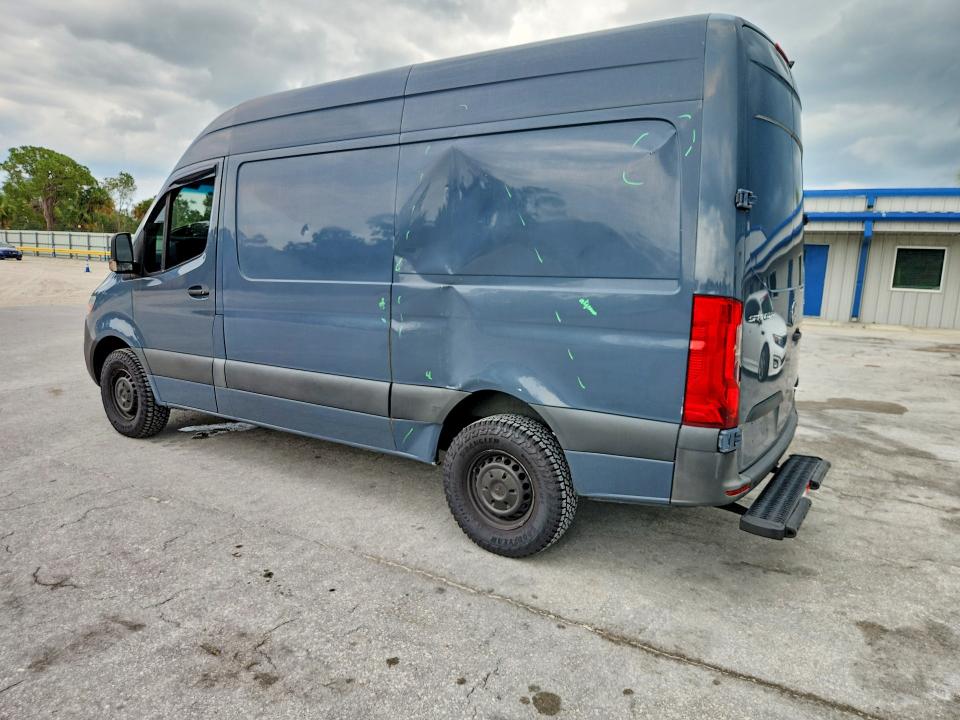 62395506 :رقم المزاد ، WD4PF0CD0KP093517 vin ، 2019 Mercedes-benz Sprinter مزاد بيع