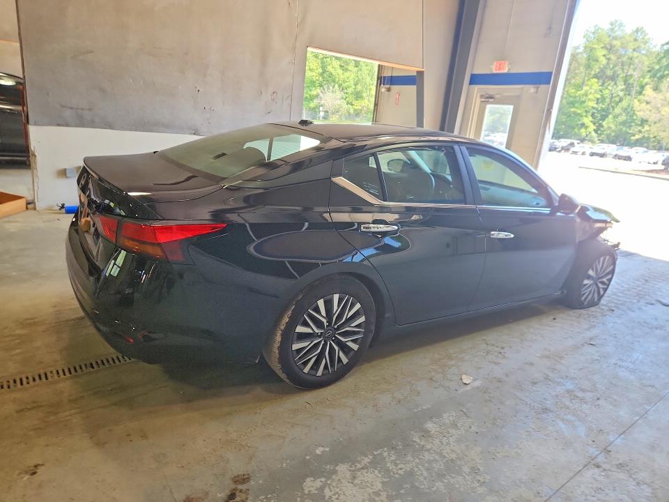 61125086 :رقم المزاد ، 1N4BL4DV1SN402537 vin ، 2025 Nissan Altima مزاد بيع