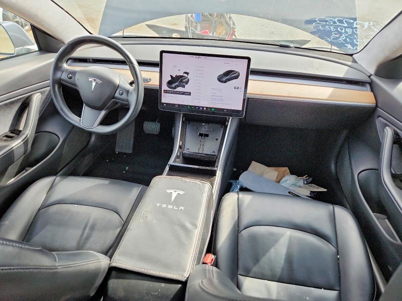 2017 Tesla Model 3 მანქანა იყიდება აუქციონზე, vin: 5YJ3E1EA5HF001261, აუქციონის ნომერი: 62686026