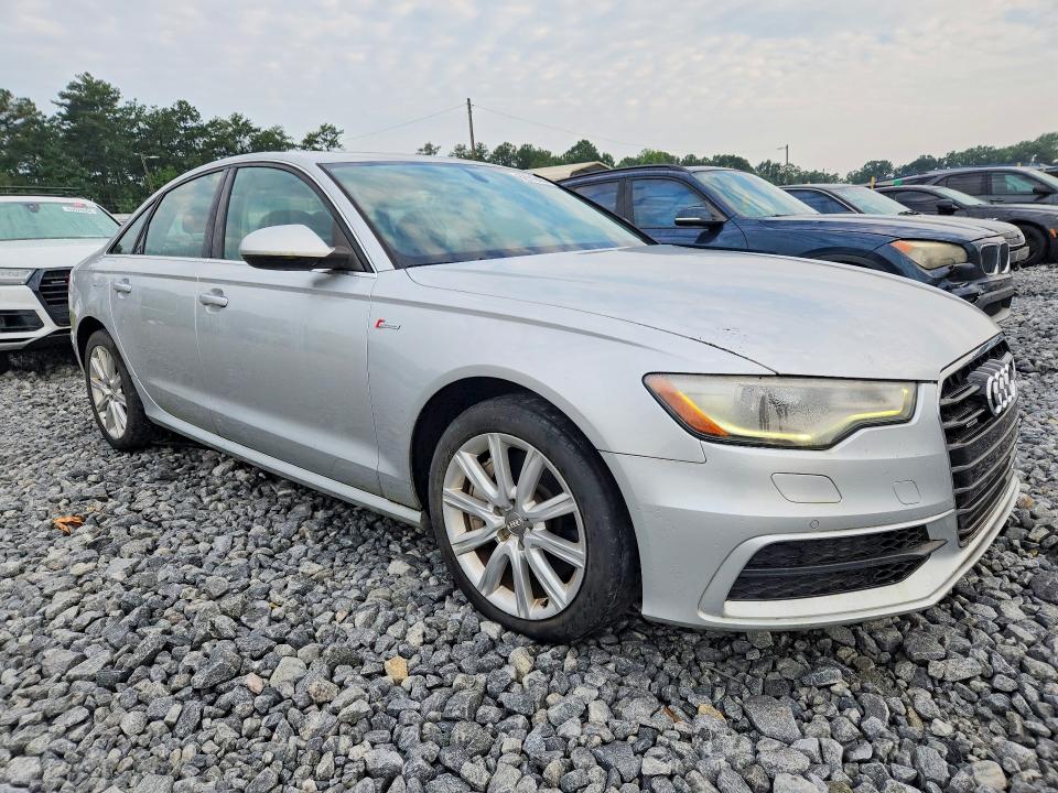 Продажа на аукционе авто 2015 Audi A6, vin: WAUFGAFC8FN006621, номер лота: 62910426