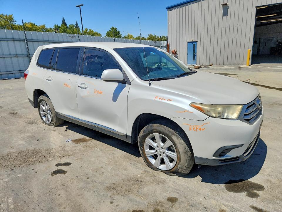 Продаж на аукціоні авто 2011 Toyota Highlander, vin: 5TDZK3EH0BS034019, номер лоту: 63599546
