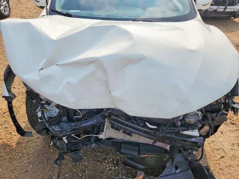 61760056 :رقم المزاد ، JN1BJ1AW4NW471784 vin ، 2022 Nissan Rogue Sport مزاد بيع