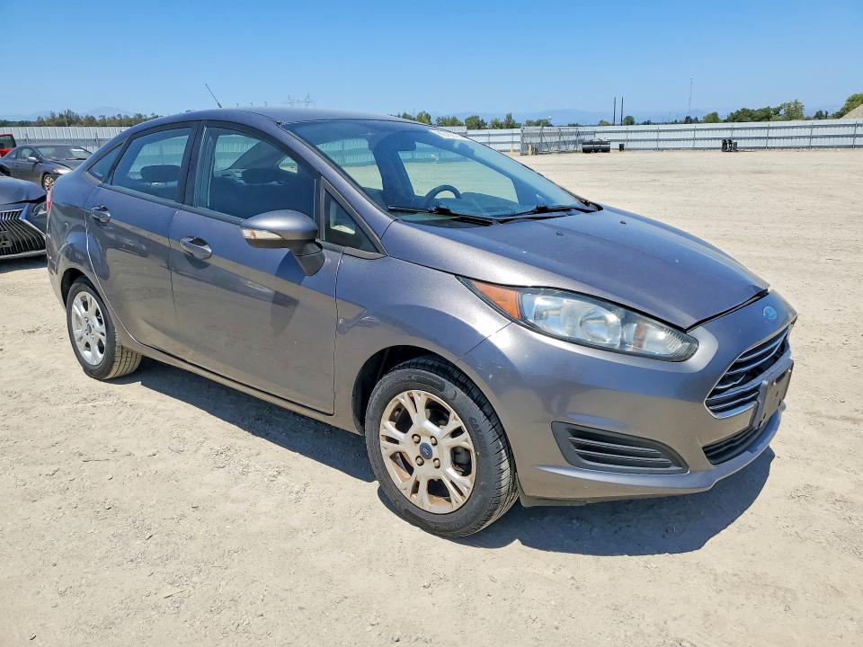 60780166 :رقم المزاد ، 3FADP4BJ4EM235778 vin ، 2014 Ford Fiesta مزاد بيع
