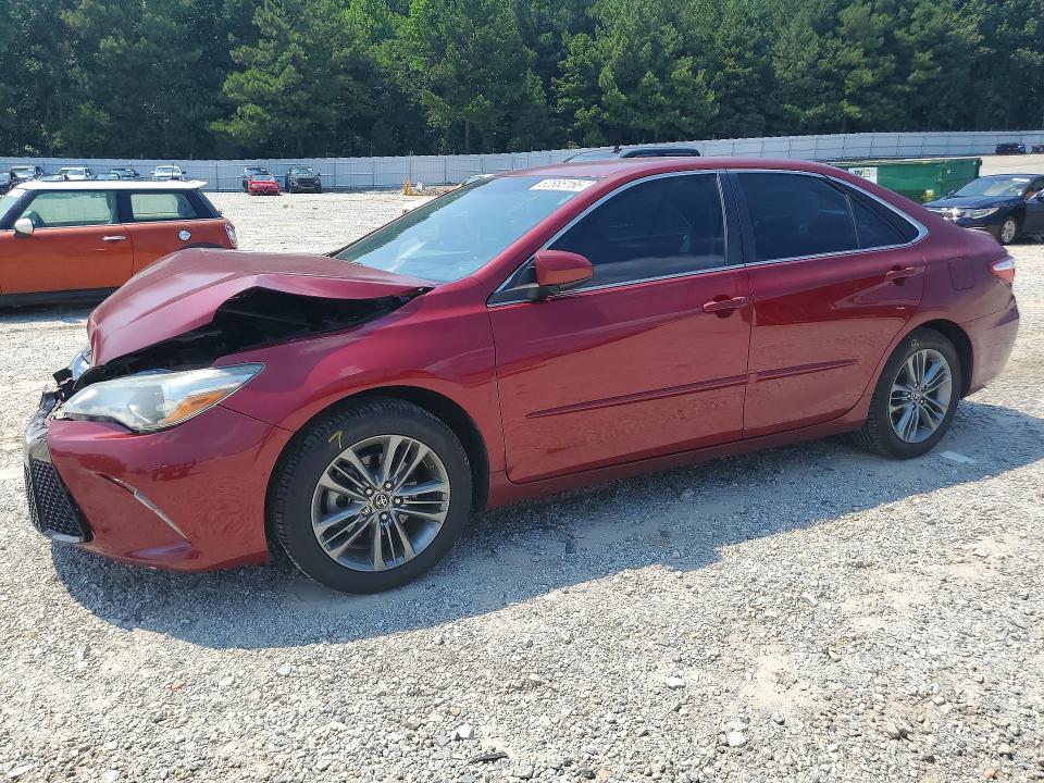 62885166 :رقم المزاد ، 4T1BF1FK9GU608538 vin ، 2016 Toyota Camry مزاد بيع