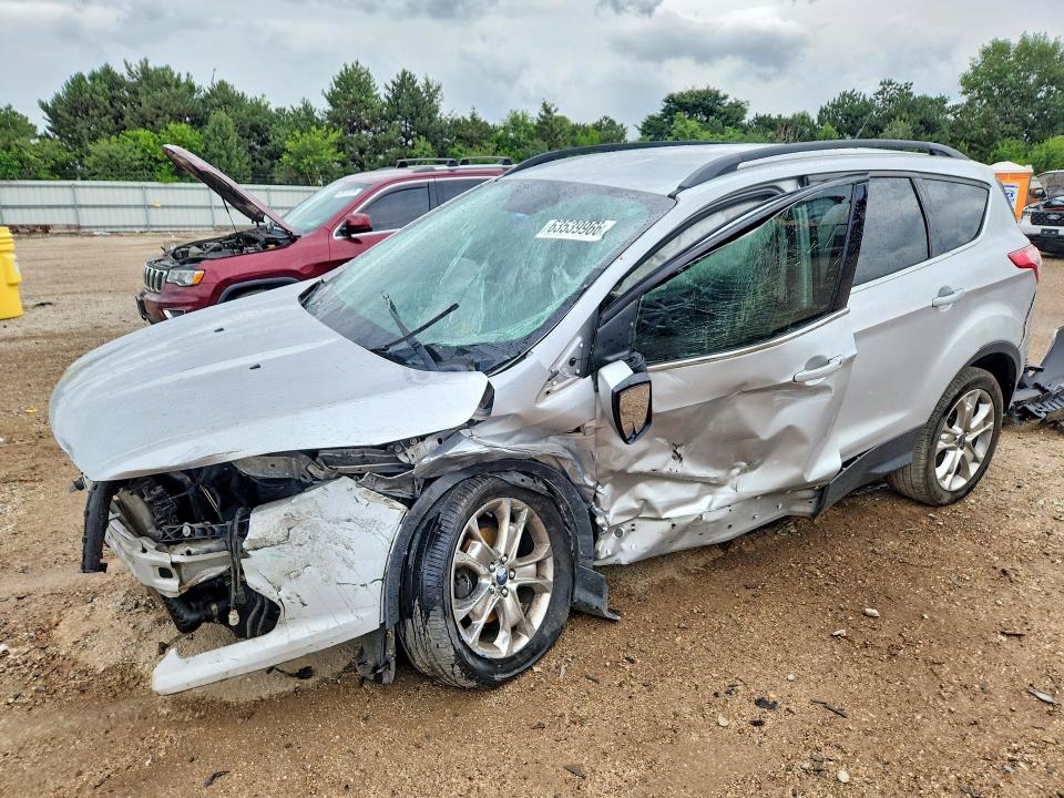 63539966 :رقم المزاد ، 1FMCU0GX0FUC78303 vin ، 2015 Ford Escape مزاد بيع