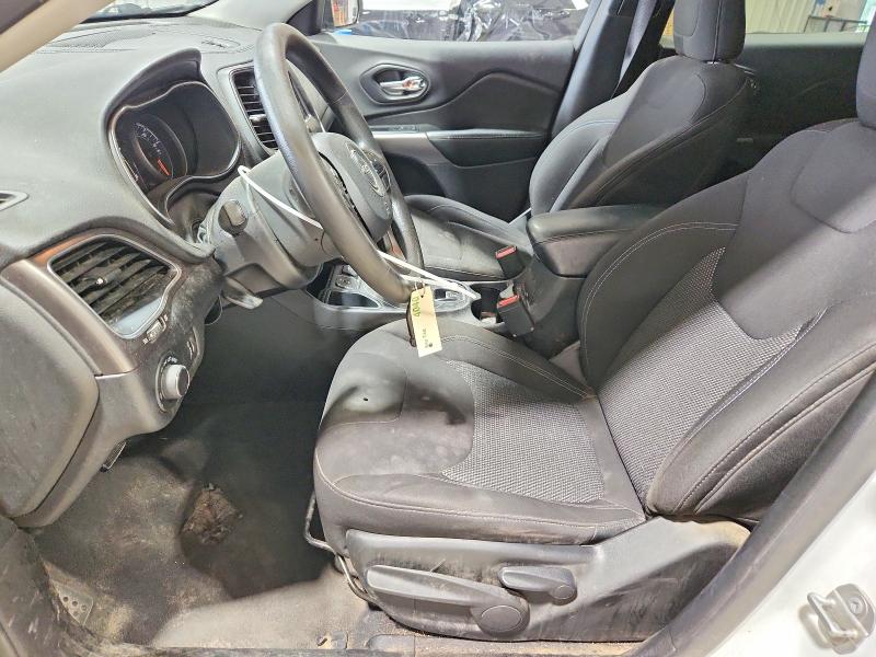 60820816 :رقم المزاد ، 1C4PJLCB5LD628319 vin ، 2020 Jeep Cherokee مزاد بيع