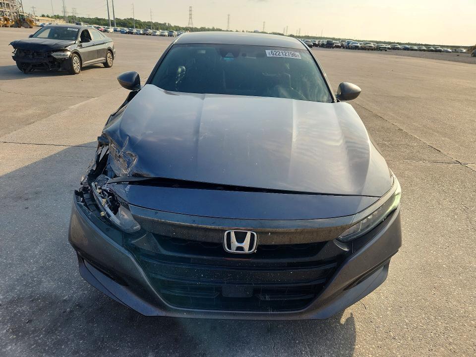 62212796 :رقم المزاد ، 1HGCV1F39LA111166 vin ، 2020 Honda Accord مزاد بيع