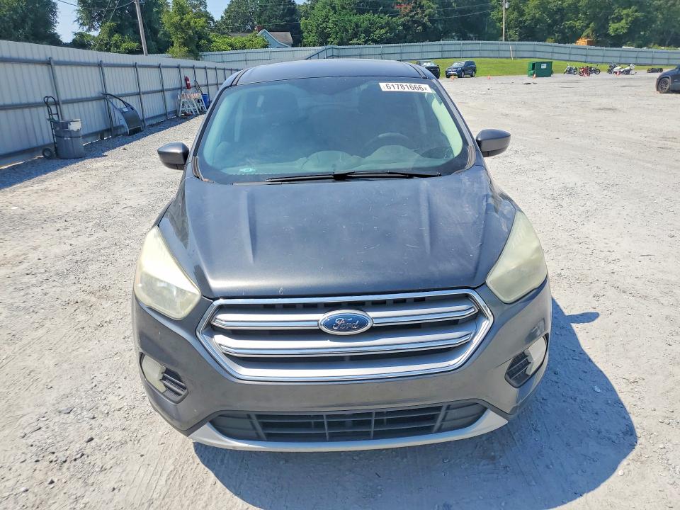 Продажа на аукционе авто 2017 Ford Escape, vin: 1FMCU9GD5HUC42524, номер лота: 61781666