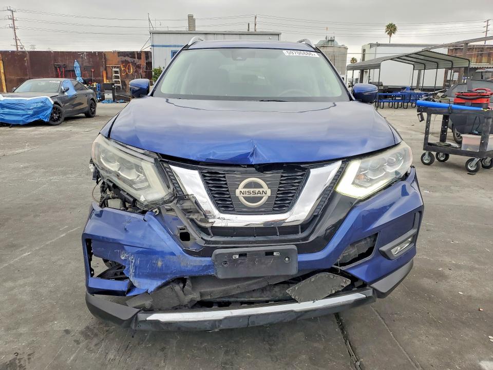 59706886 :رقم المزاد ، 5N1ET2MV2HC769488 vin ، 2017 Nissan Rogue Hybrid مزاد بيع