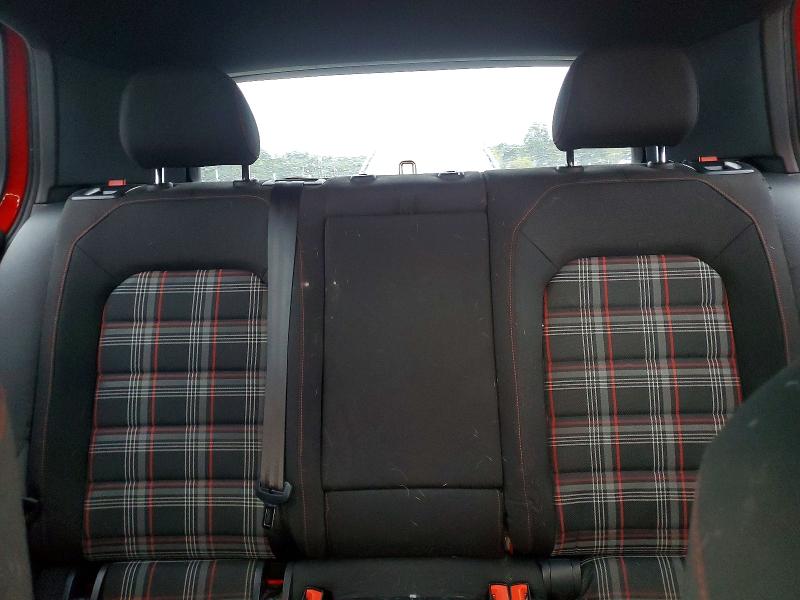 62116546 :رقم المزاد ، 3VW5T7AUXGM066406 vin ، 2016 Volkswagen Gti مزاد بيع
