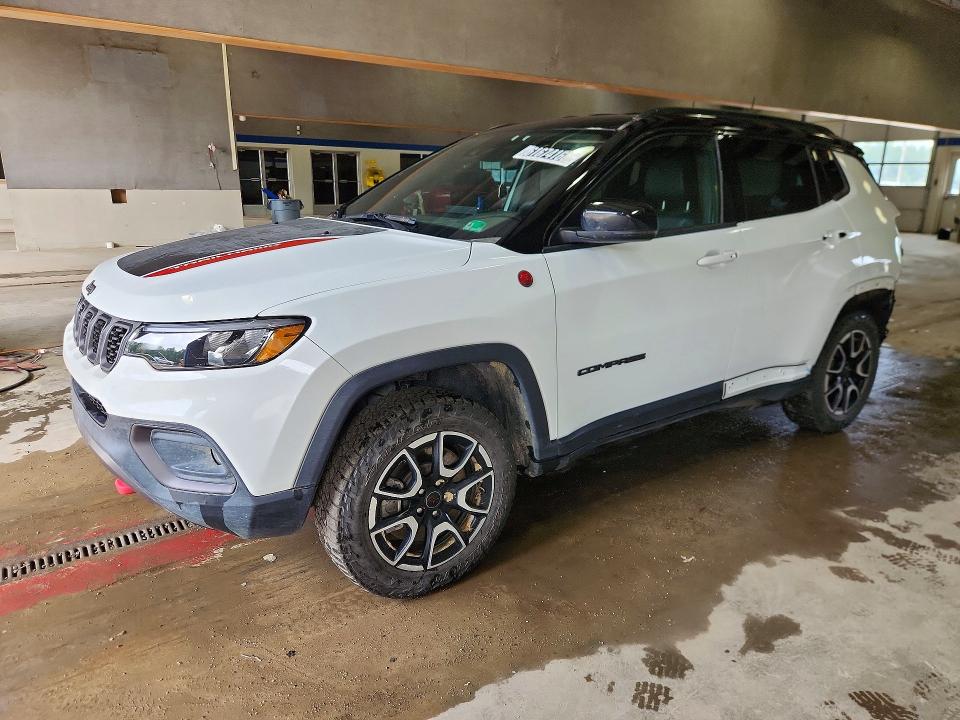61674166 :رقم المزاد ، 3C4NJDDN5ST584191 vin ، 2025 Jeep Compass مزاد بيع