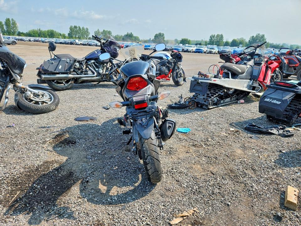 2011 Honda Cbr125 მანქანა იყიდება აუქციონზე, vin: MLHJC5023B5000278, აუქციონის ნომერი: 62341816