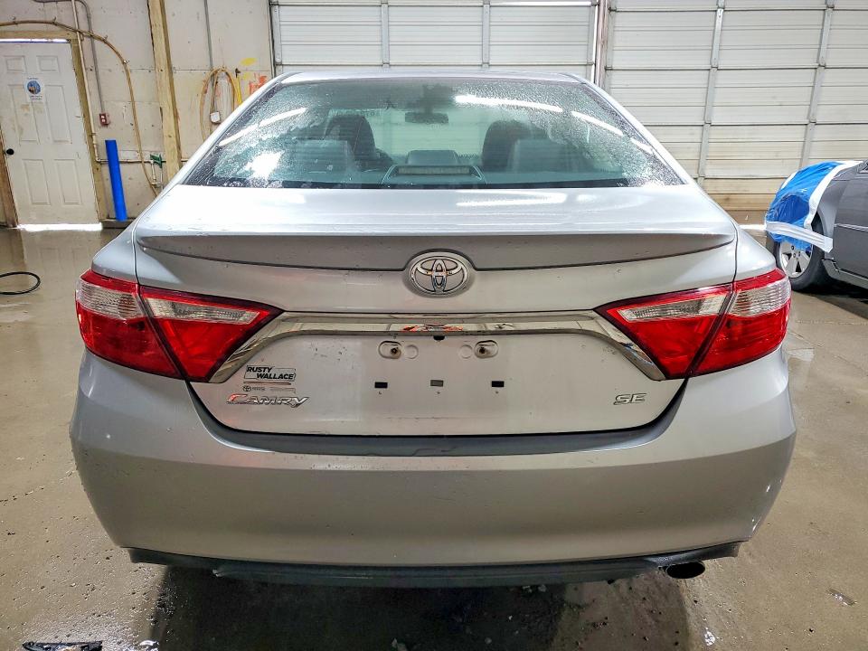 2017 Toyota Camry მანქანა იყიდება აუქციონზე, vin: 4T1BF1FK8HU342608, აუქციონის ნომერი: 61040576