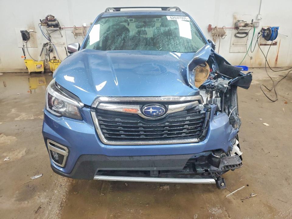 2020 Subaru Forester მანქანა იყიდება აუქციონზე, vin: JF2SKAXC8LH493183, აუქციონის ნომერი: 62040906