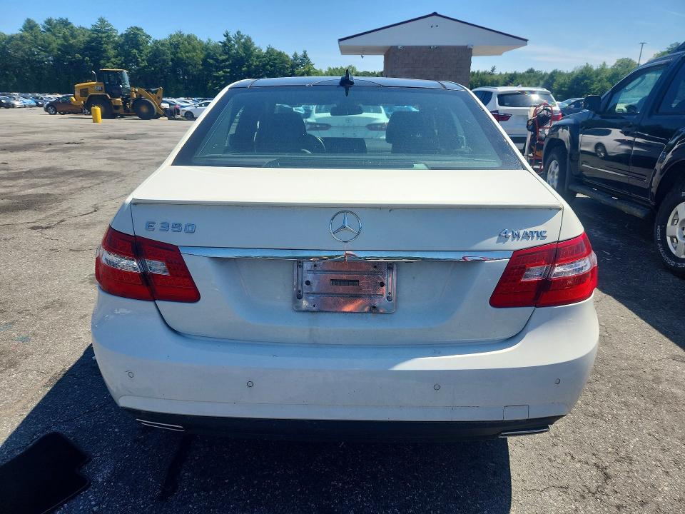 Aukcja sprzedaży 2011 Mercedes-benz E, vin: WDDHF8HB5BA395589, numer aukcji: 61600106