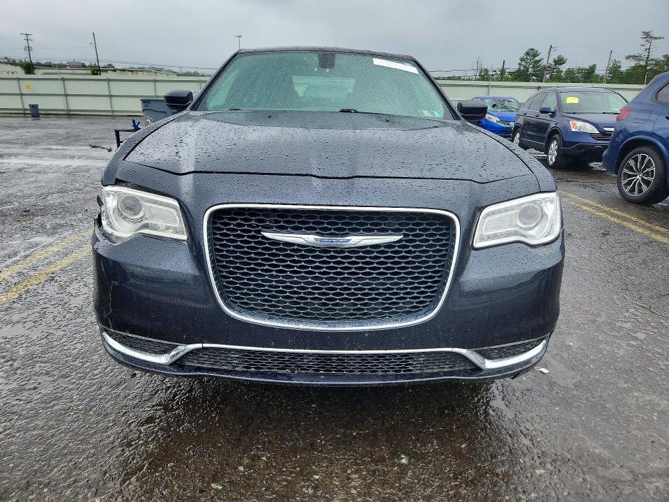 Продаж на аукціоні авто 2016 Chrysler 300, vin: 2C3CCAAG4GH329011, номер лоту: 59322096