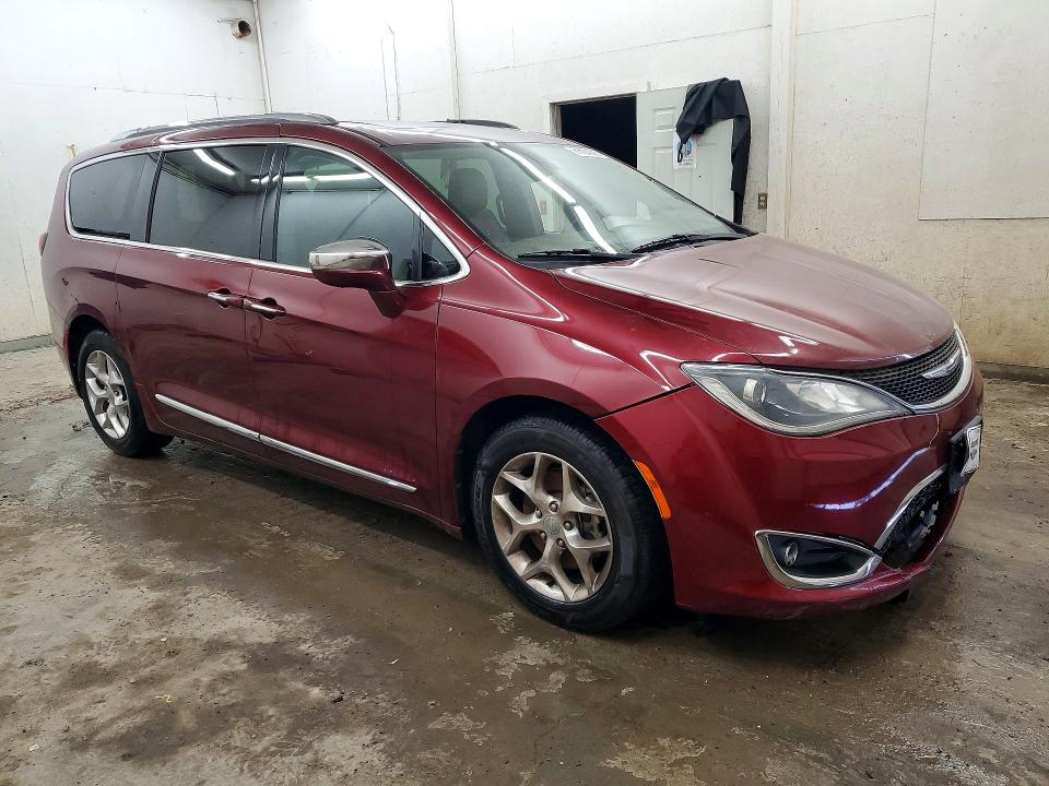 2018 Chrysler Pacifica მანქანა იყიდება აუქციონზე, vin: 2C4RC1GG3JR143183, აუქციონის ნომერი: 61404006
