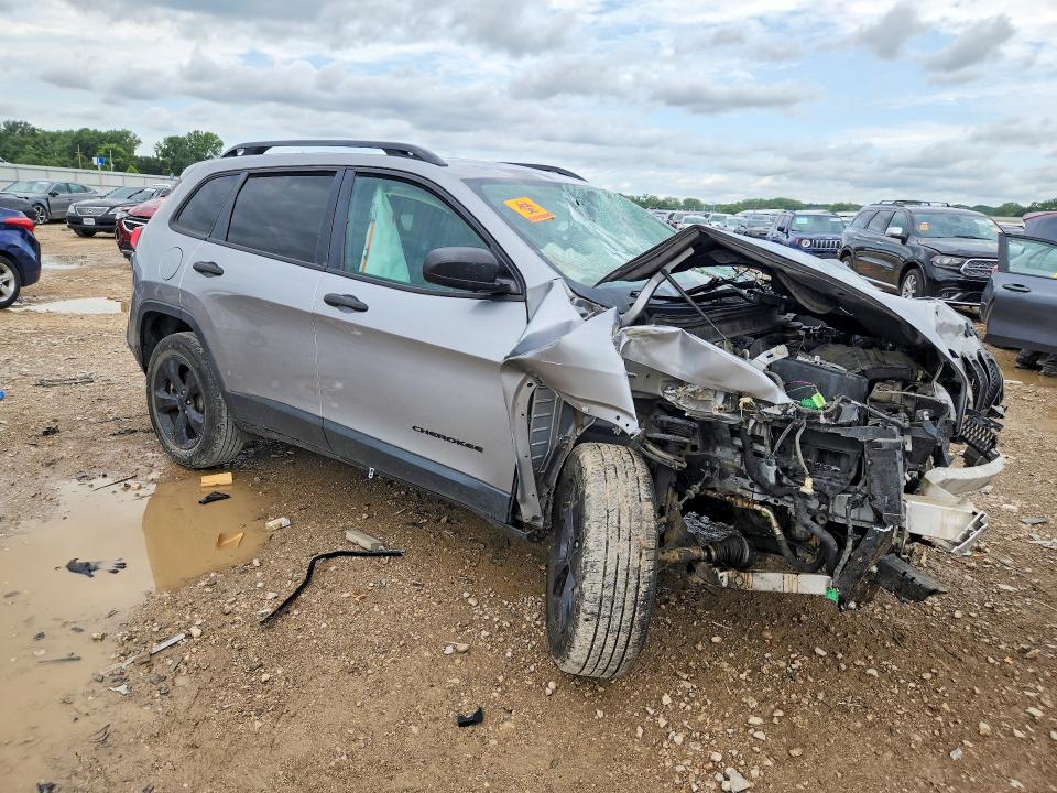 2017 Jeep Cherokee მანქანა იყიდება აუქციონზე, vin: 1C4PJMAB5HW567106, აუქციონის ნომერი: 60658056