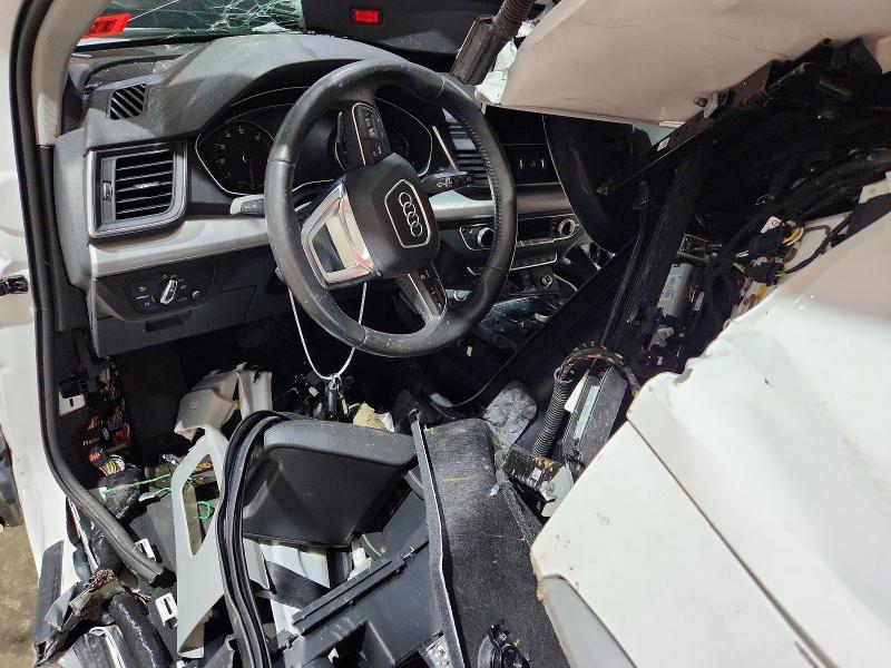 62143056 :رقم المزاد ، WA1BNAFY6J2128546 vin ، 2018 Audi Q5 مزاد بيع