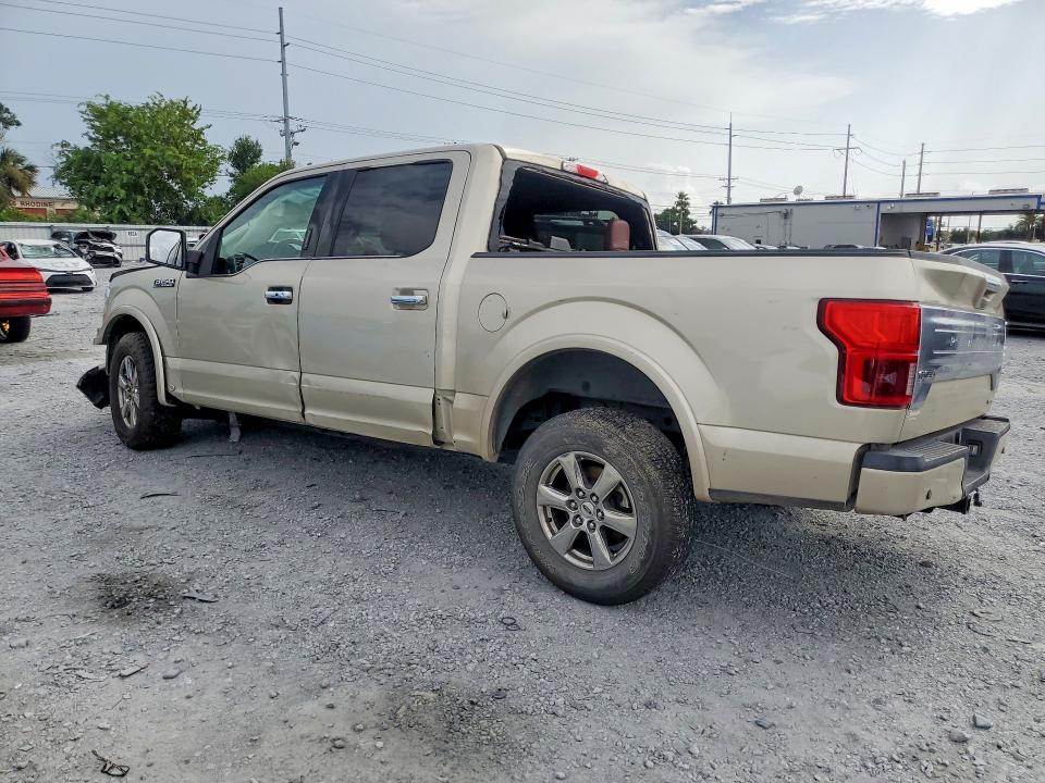 60994246 :رقم المزاد ، 1FTEW1CG3JFC39995 vin ، 2018 Ford F150 مزاد بيع