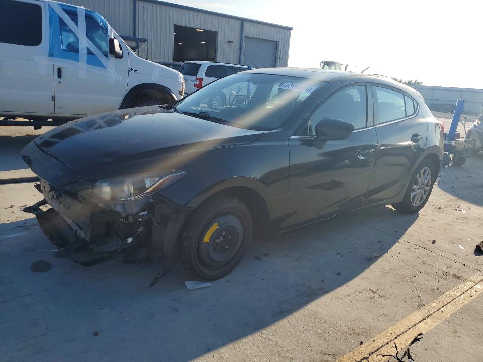 Продажа на аукционе авто 2014 Mazda 3, vin: JM1BM1L74E1179172, номер лота: 61469896
