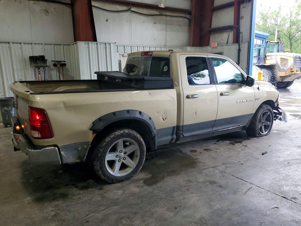 60135266 :رقم المزاد ، 1D7RV1GT8BS612782 vin ، 2011 Dodge Ram 1500 مزاد بيع