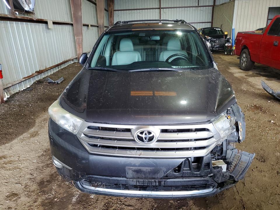 Продажа на аукционе авто 2013 Toyota Highlander, vin: 5TDYK3EH8DS097917, номер лота: 60975336
