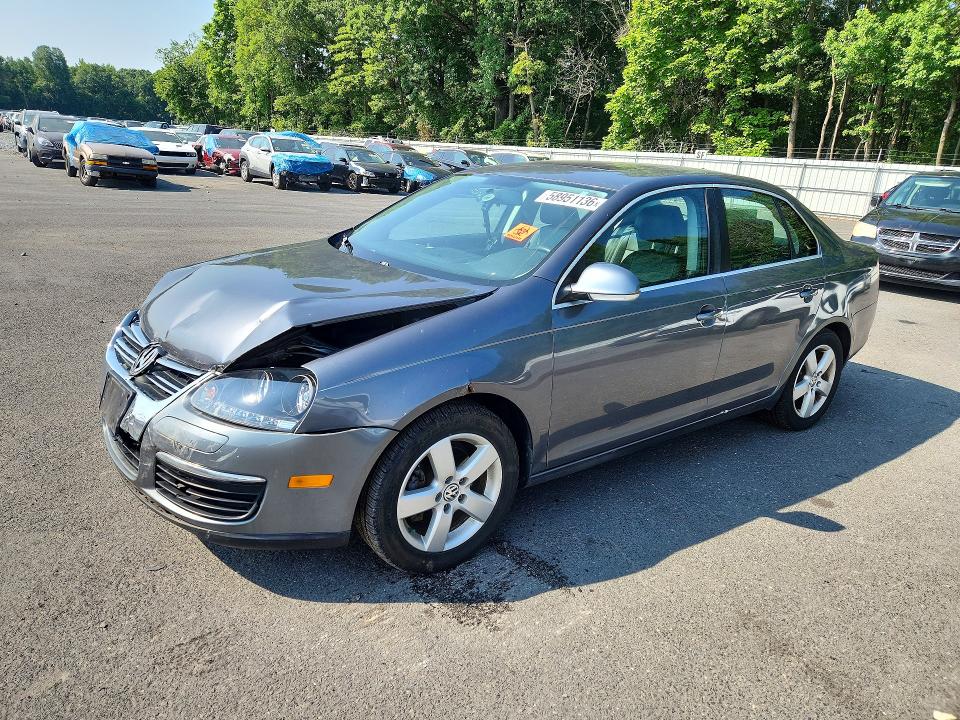 58951136 :رقم المزاد ، 3VWRM71K09M158981 vin ، 2009 Volkswagen Jetta مزاد بيع