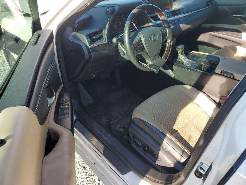 63199136 :رقم المزاد ، 58ABZ1B14KU002635 vin ، 2019 Lexus Es مزاد بيع