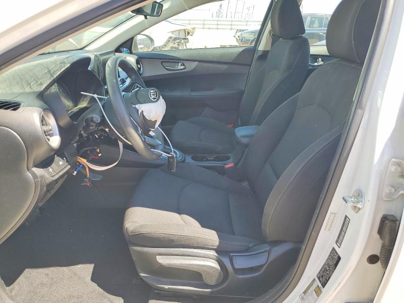 2021 Kia Forte მანქანა იყიდება აუქციონზე, vin: 3KPF24AD4ME265319, აუქციონის ნომერი: 61084196