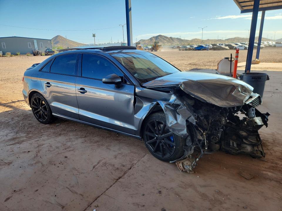 59715306 :رقم المزاد ، WAUB8GFF7G1072255 vin ، 2016 Audi A3 مزاد بيع