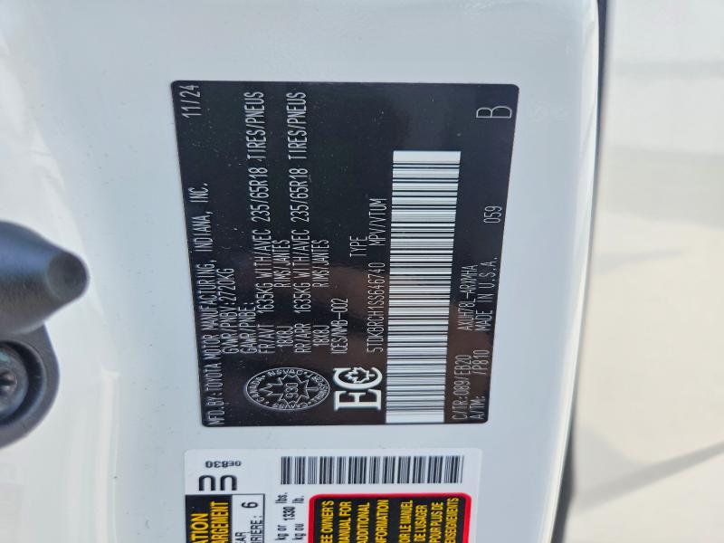 2025 Toyota Highlander Hybrid მანქანა იყიდება აუქციონზე, vin: 5TDKBRCH1SS646740, აუქციონის ნომერი: 62124506