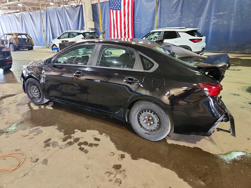 2022 Kia Forte მანქანა იყიდება აუქციონზე, vin: 3KPF24AD5NE427802, აუქციონის ნომერი: 58835616