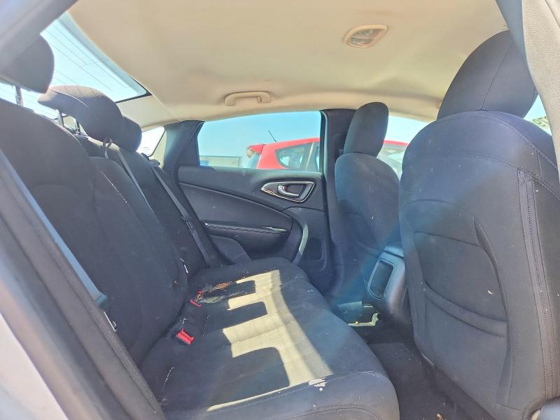 2015 Chrysler 200 მანქანა იყიდება აუქციონზე, vin: 1C3CCCAB9FN653819, აუქციონის ნომერი: 55879656