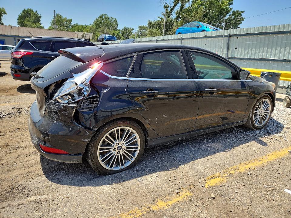 Продаж на аукціоні авто 2016 Ford Focus, vin: 1FADP3N25GL256223, номер лоту: 61688476