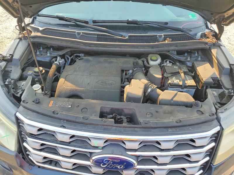 62437566 :رقم المزاد ، 1FM5K7D8XHGB27460 vin ، 2017 Ford Explorer مزاد بيع