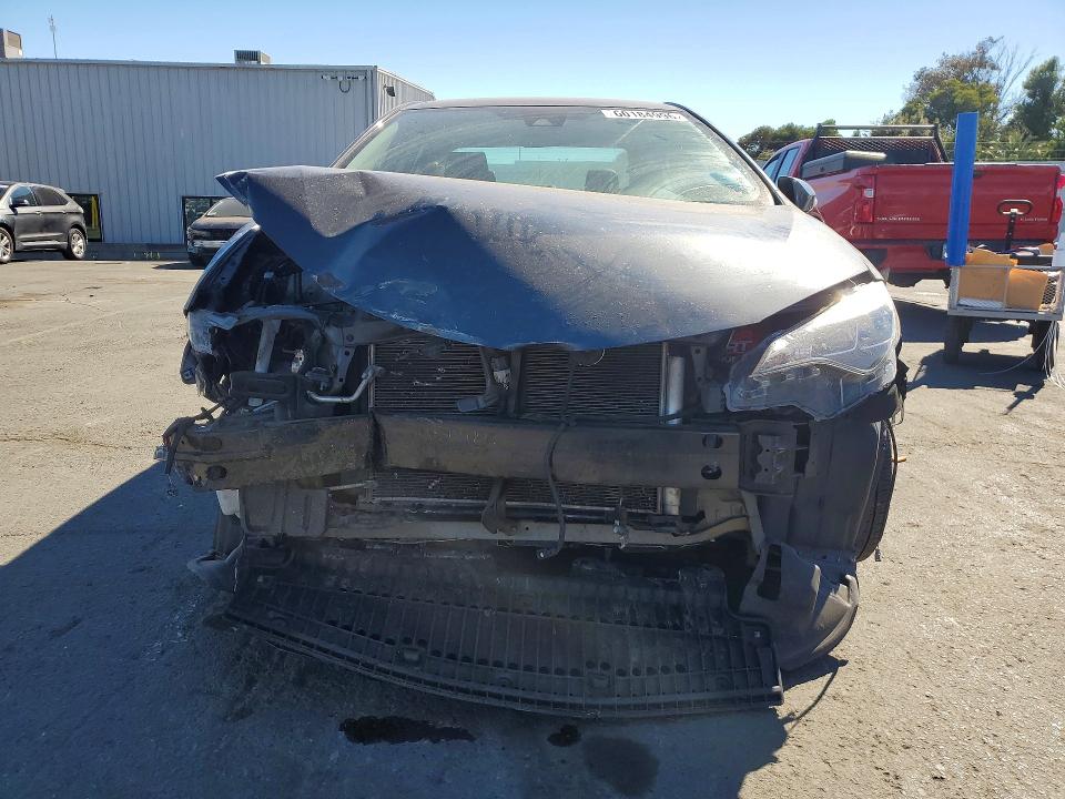 60184996 :رقم المزاد ، 5YFBURHE8KP862313 vin ، 2019 Toyota Corolla مزاد بيع