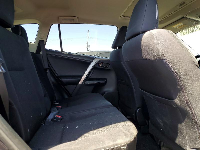 61689976 :رقم المزاد ، JTMWFREV0JJ725031 vin ، 2018 Toyota Rav4 مزاد بيع