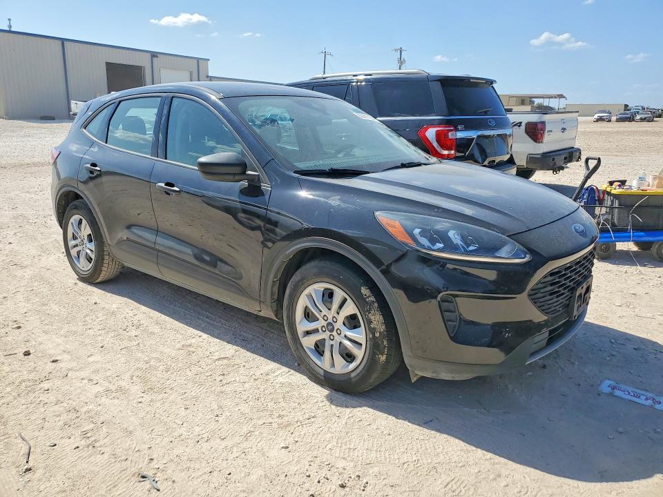 2020 Ford Escape მანქანა იყიდება აუქციონზე, vin: 1FMCU0F6XLUC37617, აუქციონის ნომერი: 62931726