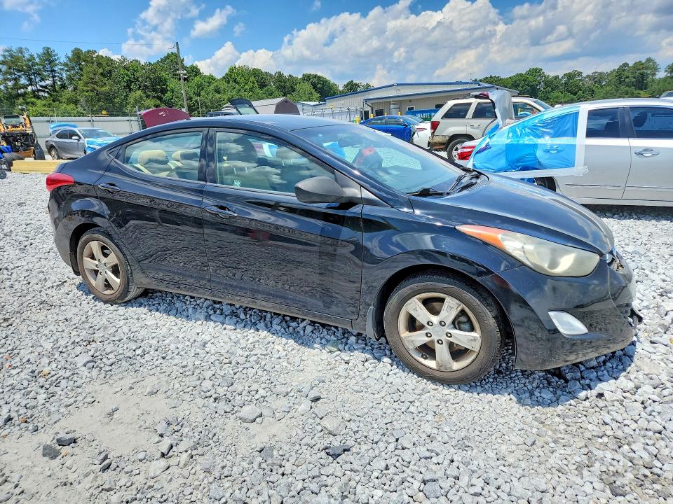 2013 Hyundai Elantra მანქანა იყიდება აუქციონზე, vin: KMHDH4AEXDU992718, აუქციონის ნომერი: 60397056