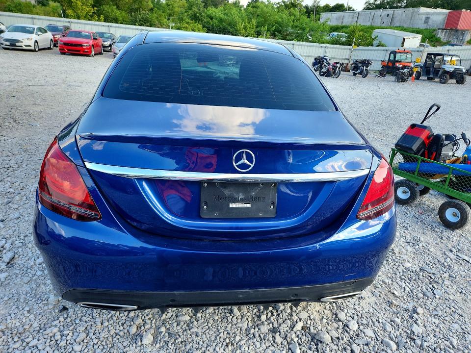 62954506 :رقم المزاد ، W1KWF8EB4MR652015 vin ، 2021 Mercedes-benz C مزاد بيع