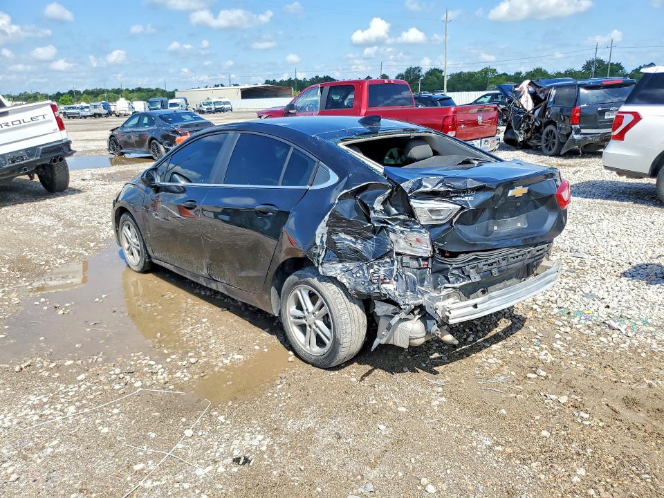 Продажа на аукционе авто 2018 Chevrolet Cruze, vin: 1G1BE5SM7J7120662, номер лота: 85771565