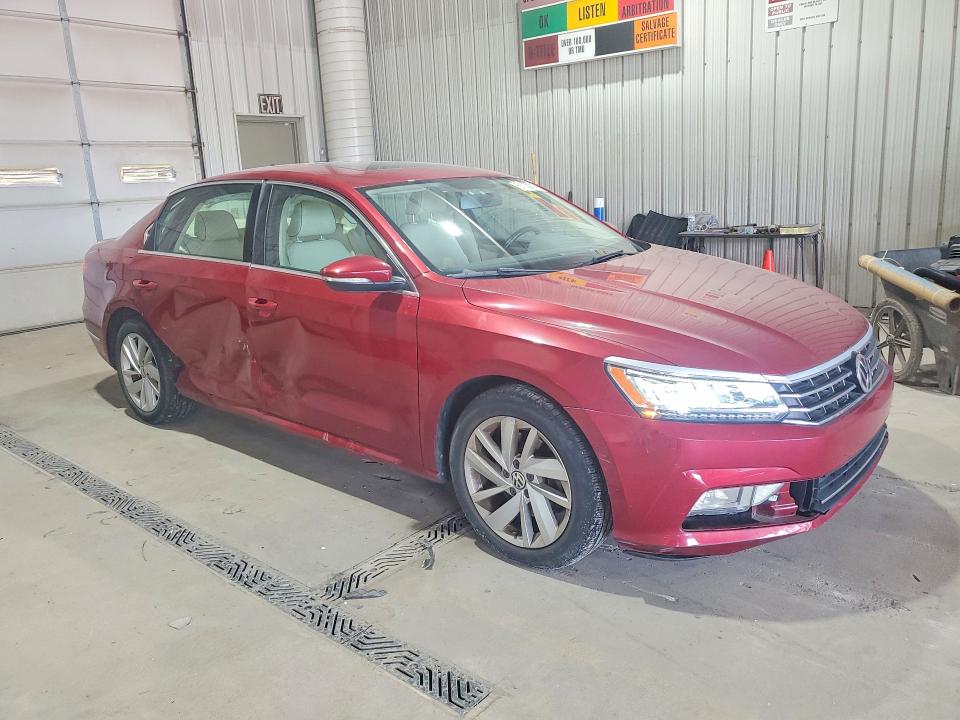 Aukcja sprzedaży 2018 Volkswagen Passat, vin: 1VWBA7A30JC020561, numer aukcji: 61130776